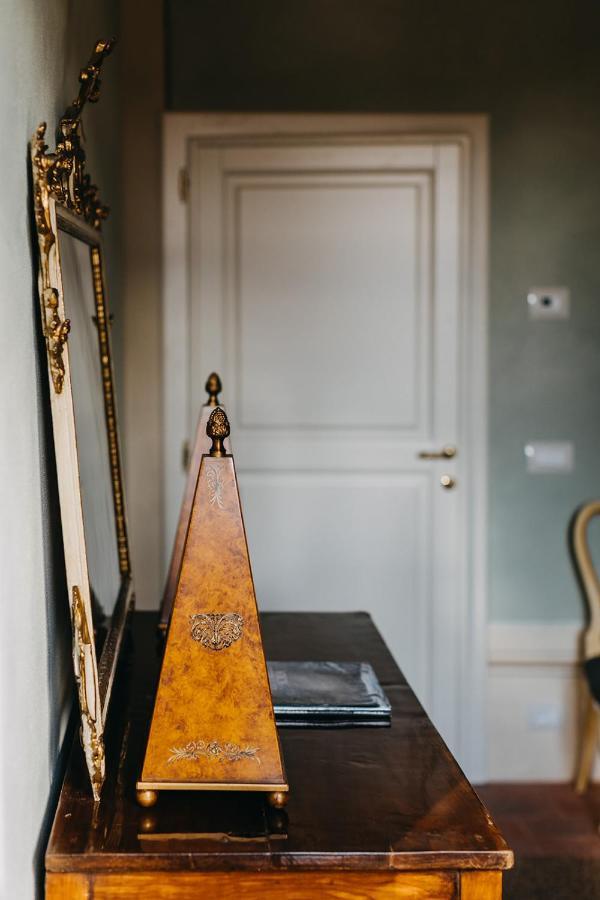 Apartamento Palazzo Feroci - Residenza D'Epoca Pisa Exterior foto
